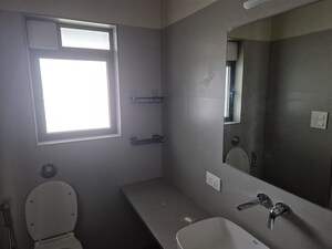Bathroom in 3 BHK Apartment at Shree Krishna Navageeta, Chembur – for Rent