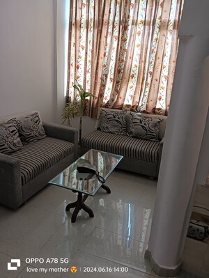 2 BHK Builder Floor For Rent in Sector 38