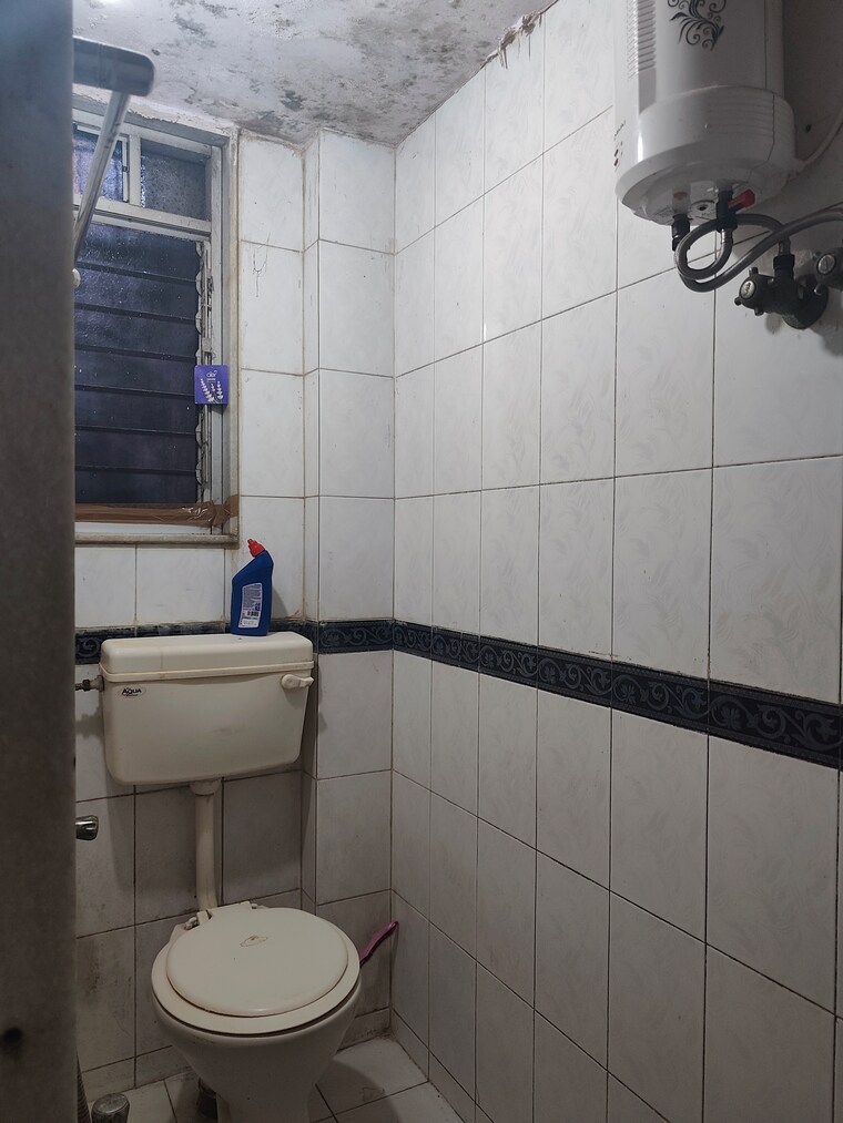 Bathroom, panchvati-chs-andheri 1 RK 360 Sq.Ft. Apartment In Andheri West Mumbai 9276632