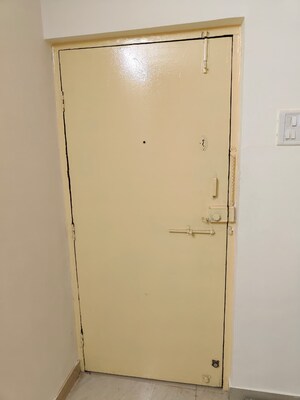 Furnished Amenities in 1 BHK Apartment at Swastik Park CHS, Ghodbunder Road – for Rent