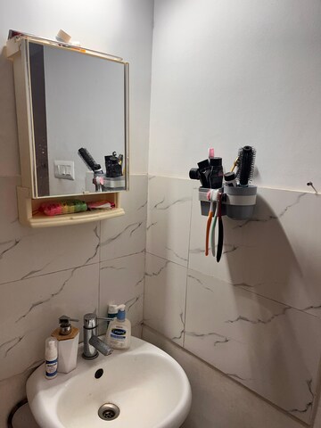 Attached Bathroom in 2 BHK Apartment at Yashoda Golden Trellis, Balewadi – for Rent