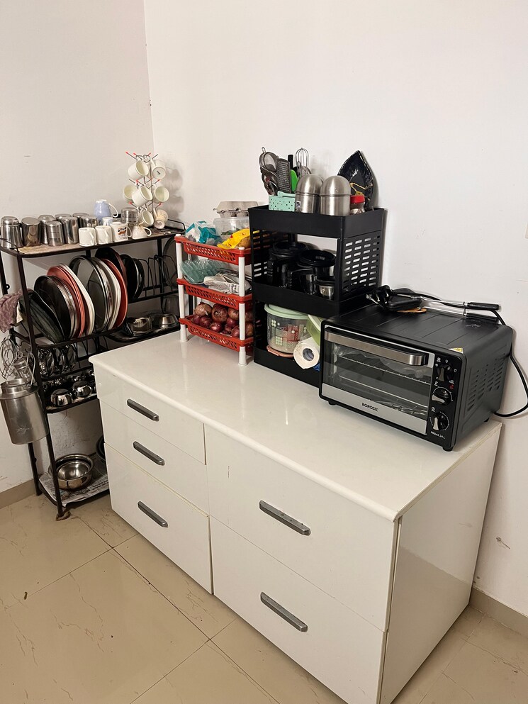 Kitchen, yashoda-golden-trellis 2 Bedroom 900 Sq.Ft. Apartment In Balewadi Pune 9276633