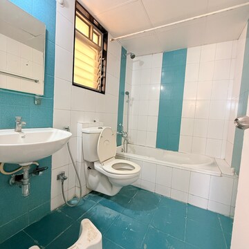 Team Area in 2 BHK Apartment at Reelicon Felicia, Link Road – for Rent