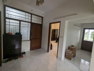 Living Room in 3 BHK Builder Floor at Hauz Khas – for Rent