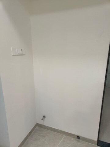 Room in 3 BHK Apartment at Thapar Suburbia, Chembur – for Rent