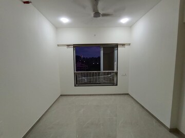 Room in 3 BHK Apartment at Thapar Suburbia, Chembur – for Rent