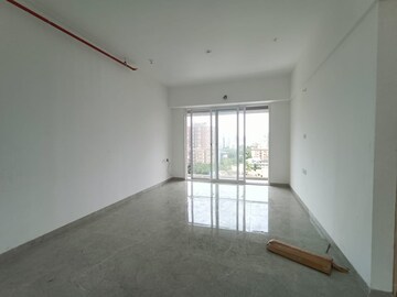 Room in 3 BHK Apartment at Swastik Elegance, Chembur – for Rent