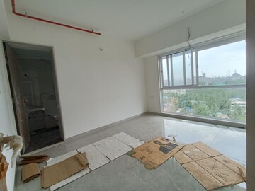 Room in 3 BHK Apartment at Swastik Elegance, Chembur – for Rent