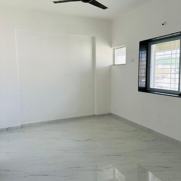 Room in 2 BHK Apartment at Kumar Priyadarshan, Sutarwadi – for Rent