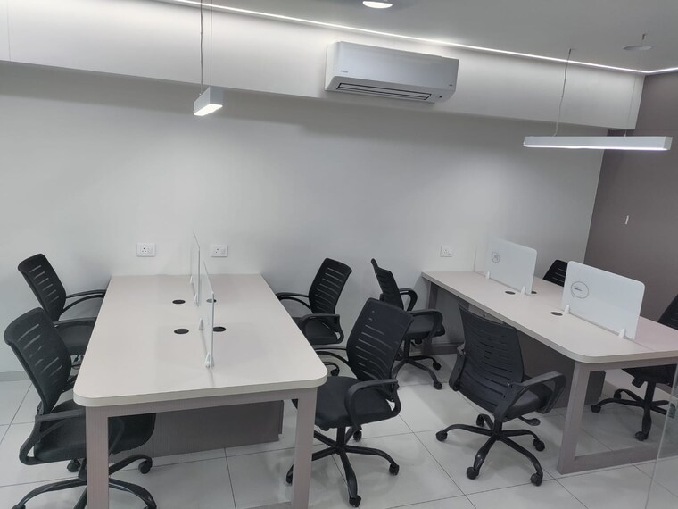 Team Area, satellite Commercial Office Space 941 Sq.Ft. In Satellite Ahmedabad 9276823