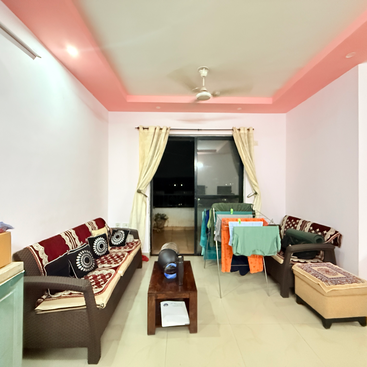 2 BHK Apartment For Rent in Mont Vert Grande