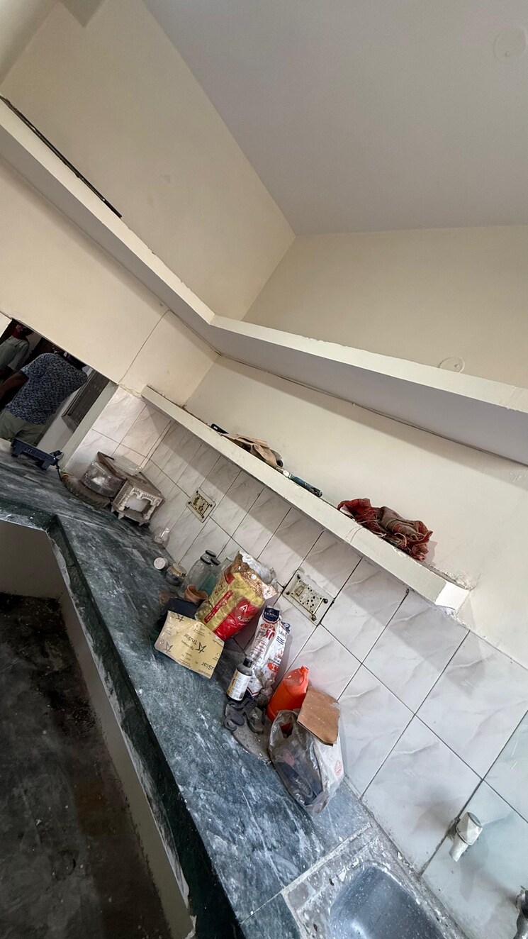 Kitchen, vaishali sector 5 1 Bedroom 550 Sq.Ft. Builder Floor In Vaishali Sector 5 Ghaziabad 9276796