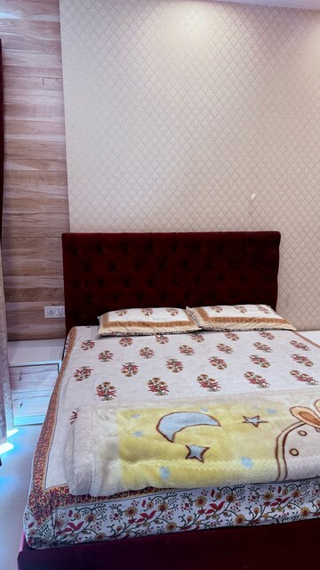 Bedroom in 4 BHK Apartment at Prateek Edifice, Sector 107 – for Rent