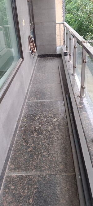 Balcony in 3 BHK Builder Floor at Meenakshi Garden – for Rent