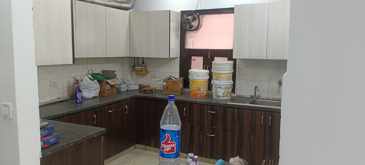 Kitchen, meenakshi garden 3 Bedroom 1350 Sq.Ft. Builder Floor In Meenakshi Garden Delhi 9276847
