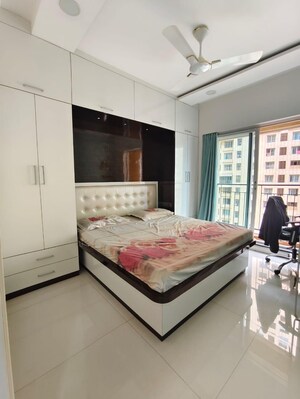 2 BHK Apartment For Sale in Rustomjee Azziano Wing E, Thane West