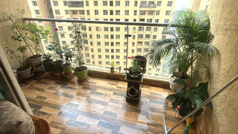 Balcony, rustomjee-azziano-wing-e 2 Bedroom 848 Sq.Ft. Apartment In Thane West Thane 9276879