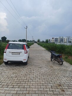 Plot For Sale in Bhopani