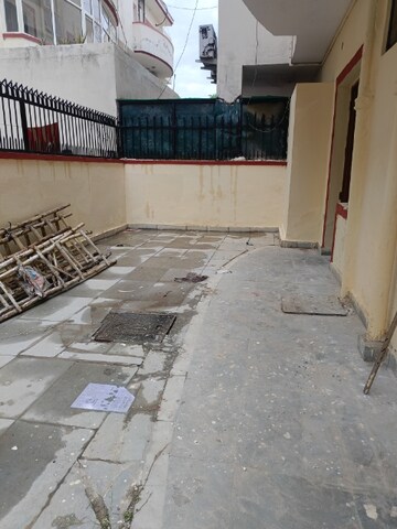 Balcony in 2 BHK Builder Floor at SS Southend Floors, South City 2 – for Rent