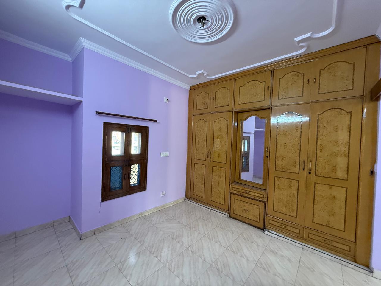 2 BHK Apartment For Rent in Ekta Apartment 