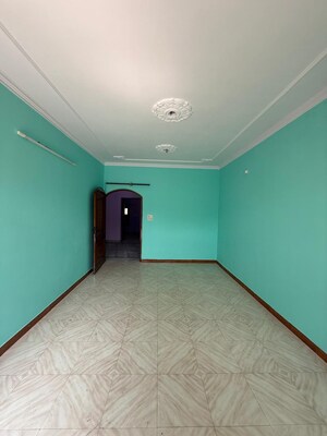 Room in 2 BHK Apartment at Paschim Vihar – for Rent