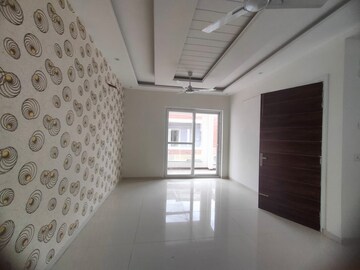 2 BHK Apartment For Rent in Dhakoli