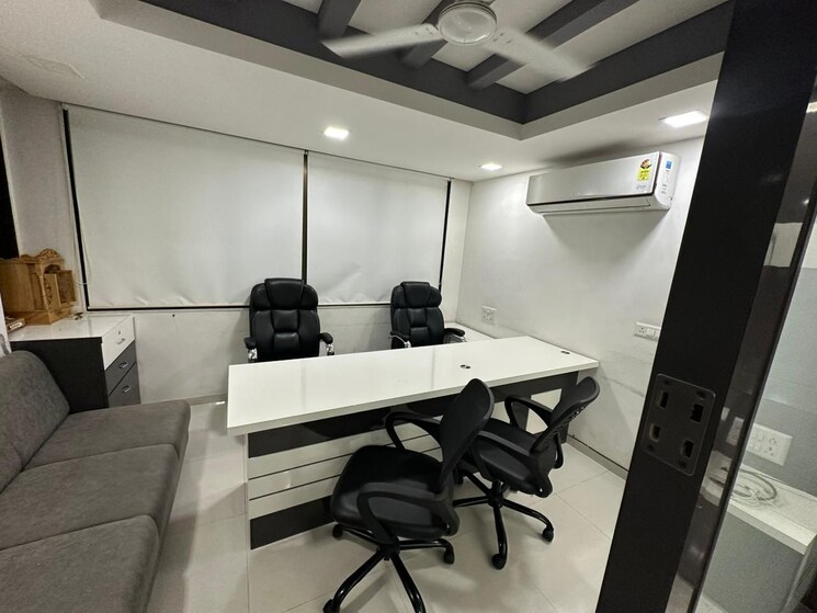 Team Area, science city Commercial Office Space 760 Sq.Ft. In Science City Ahmedabad 9277010