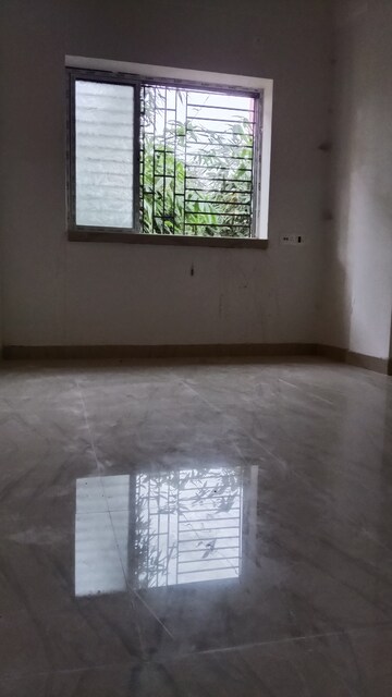Room in 2 BHK Apartment at Hitech Rajarhat, Rajarhat – for Rent
