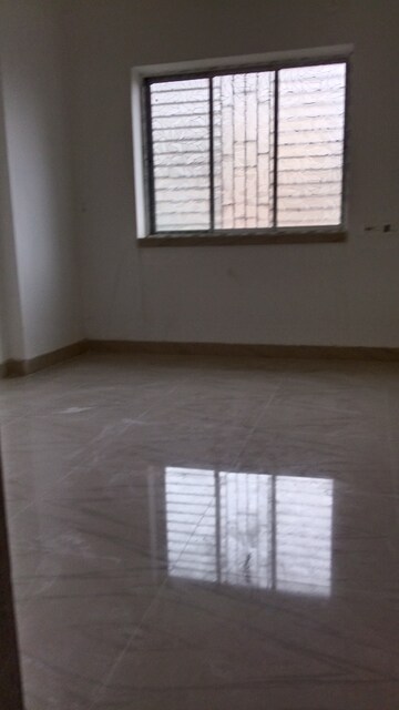 Room in 2 BHK Apartment at Hitech Rajarhat, Rajarhat – for Rent