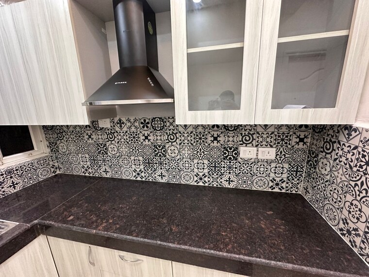 Kitchen, shree-vardhman-mantra 2 Bedroom 800 Sq.Ft. Apartment In Sector 67 Gurgaon 9277048