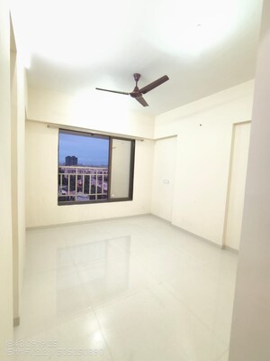 Room in 3 BHK Apartment at Aaryadeep Shri Sai Vishram CHSL, Dahisar West – for Rent