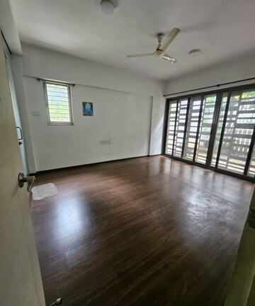 Room in 3 BHK Apartment at Rohan Seher Phase II, Baner – for Rent