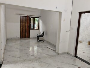 Room in 1 BHK Apartment at Sector 23 Dwarka – for Rent