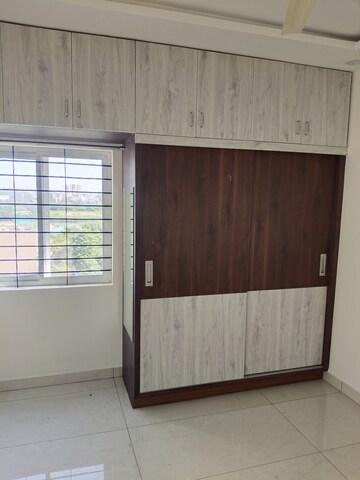Room in 1 BHK Apartment at Sri Sai Nilayam HSR, Hsr Layout – for Rent