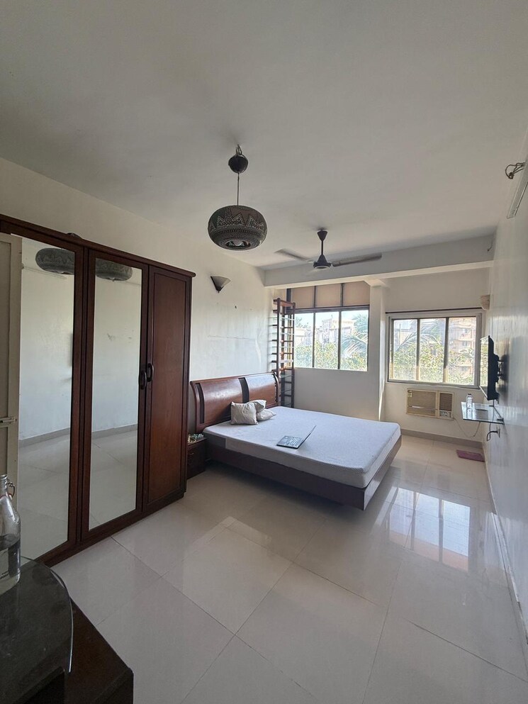 Living Room, mount-sea-view-apartment 2 Bedroom 650 Sq.Ft. Apartment In Versova Mumbai 9277104