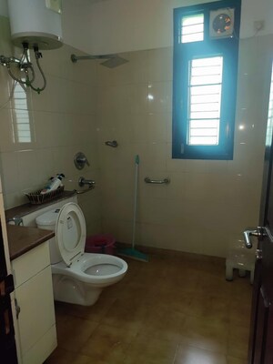 Master Bedroom in 3 BHK Builder Floor at Unitech Woodstock Floors, Sector 50 – for Rent