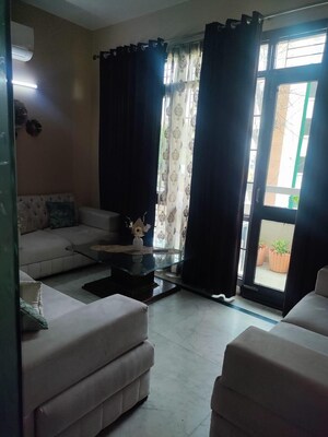 Bedroom in 3 BHK Builder Floor at Unitech Woodstock Floors, Sector 50 – for Rent