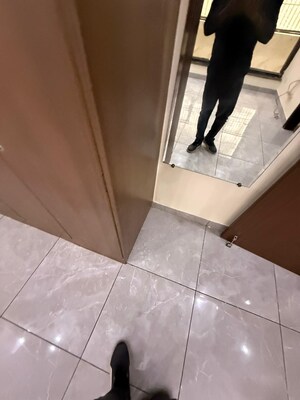 Furnished Amenities in 3 BHK Apartment at Paschim Vihar – for Rent