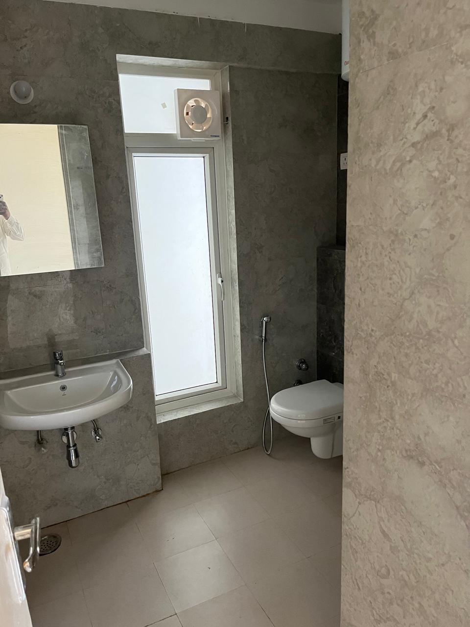 2 BHK Apartment For Sale in Pareena Micasa