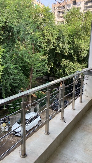 Balcony in 1 RK Builder Floor at Sector 40 – for Rent