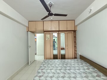 Master Bedroom in 2 BHK Apartment at Bhakti Complex Dahisar, Dahisar West – for Rent