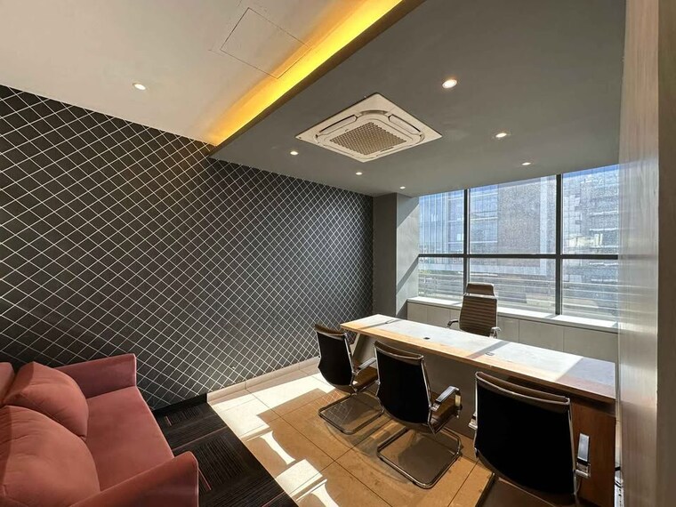 Team Area, wakad Commercial Office Space 2500 Sq.Ft. In Wakad Pune 9227511