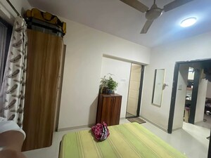 Furnished Amenities in 1 BHK Apartment at Sadguru Apartment Dahisar West, Dahisar West – for Rent