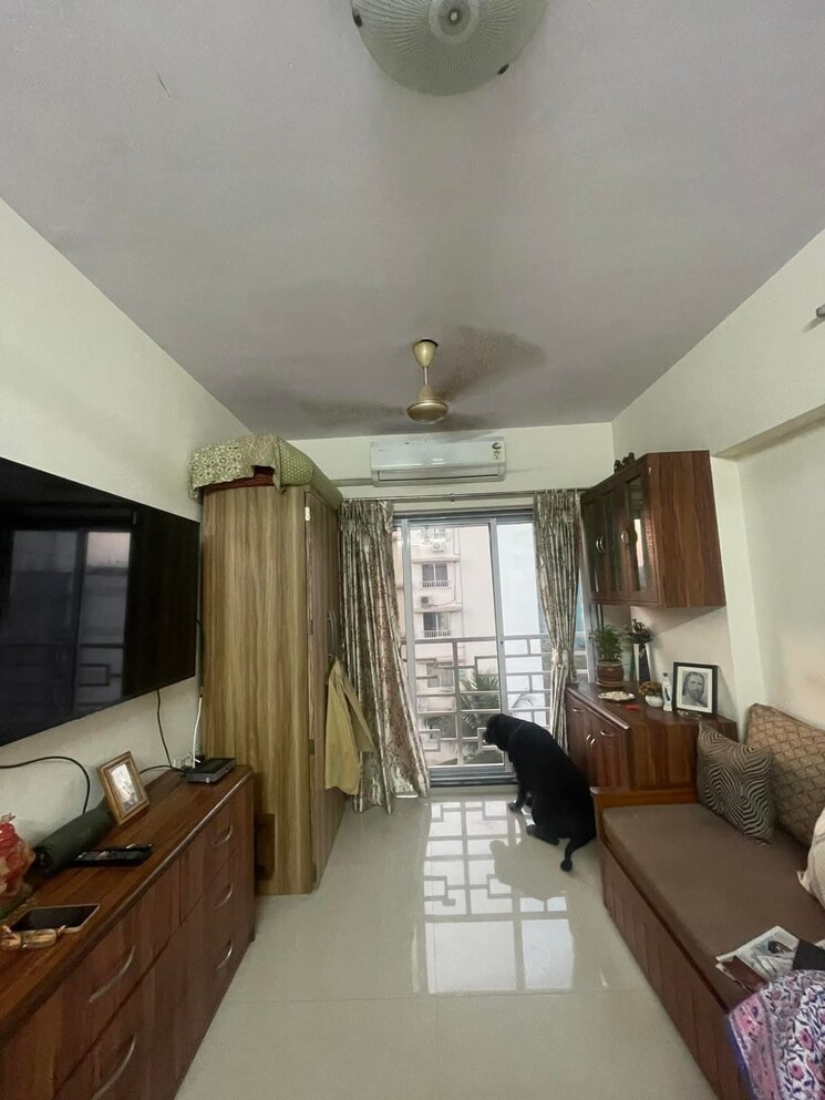 Living Room, sadguru-apartment-dahisar-west 1 Bedroom 575 Sq.Ft. Apartment In Dahisar West Mumbai 9277230