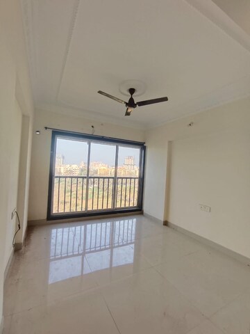 Room in 1 BHK Apartment at Casa Baylord, Ic Colony – for Rent