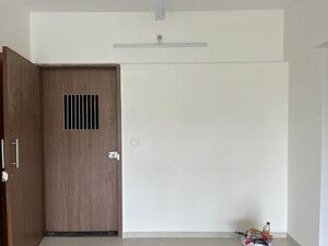 Room in 2 BHK Apartment at Vasupujya Neco Beaumont, Nibm Annexe – for Rent