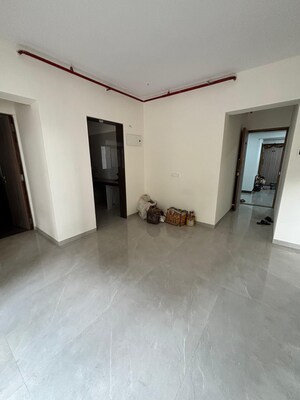 Room in 1 BHK Apartment at Laxmi Vishwa Vihang Heights, Dahisar East – for Rent