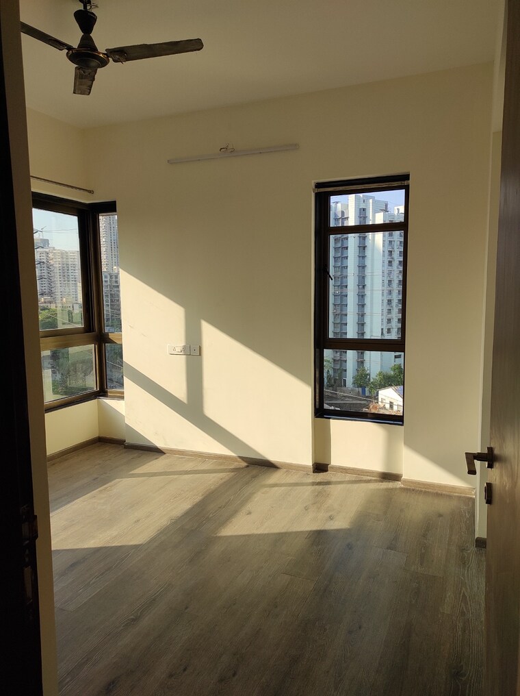 Room, bhandup west 2 Bedroom 630 Sq.Ft. Apartment In Bhandup West Mumbai 9277381