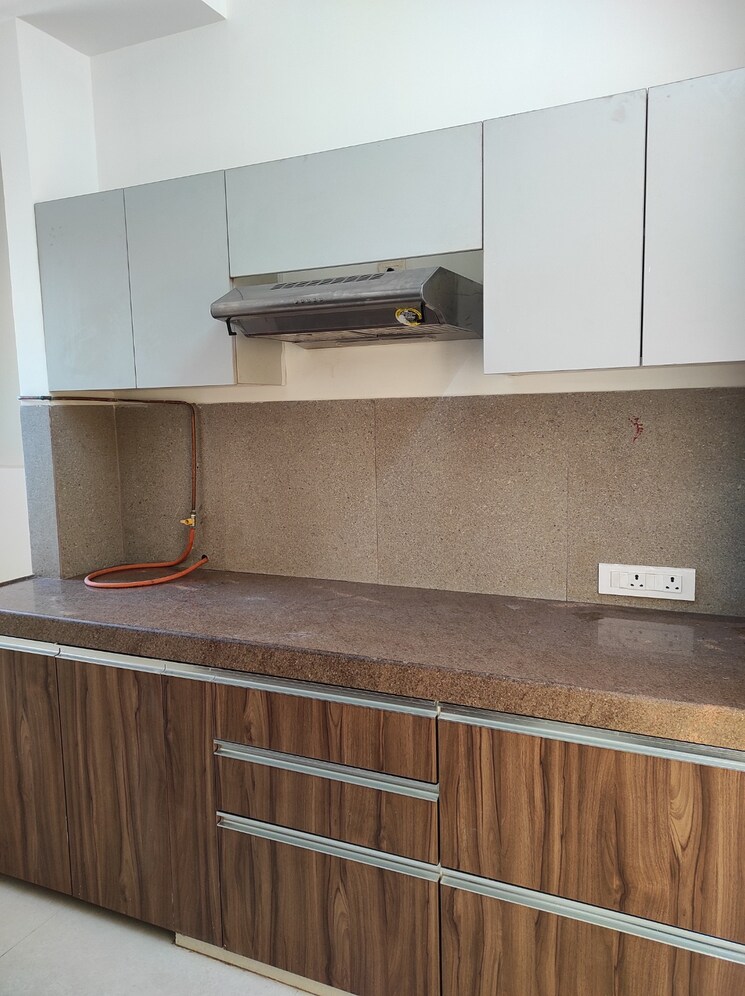 undefined, bhandup west 2 Bedroom 630 Sq.Ft. Apartment In Bhandup West Mumbai 9277381