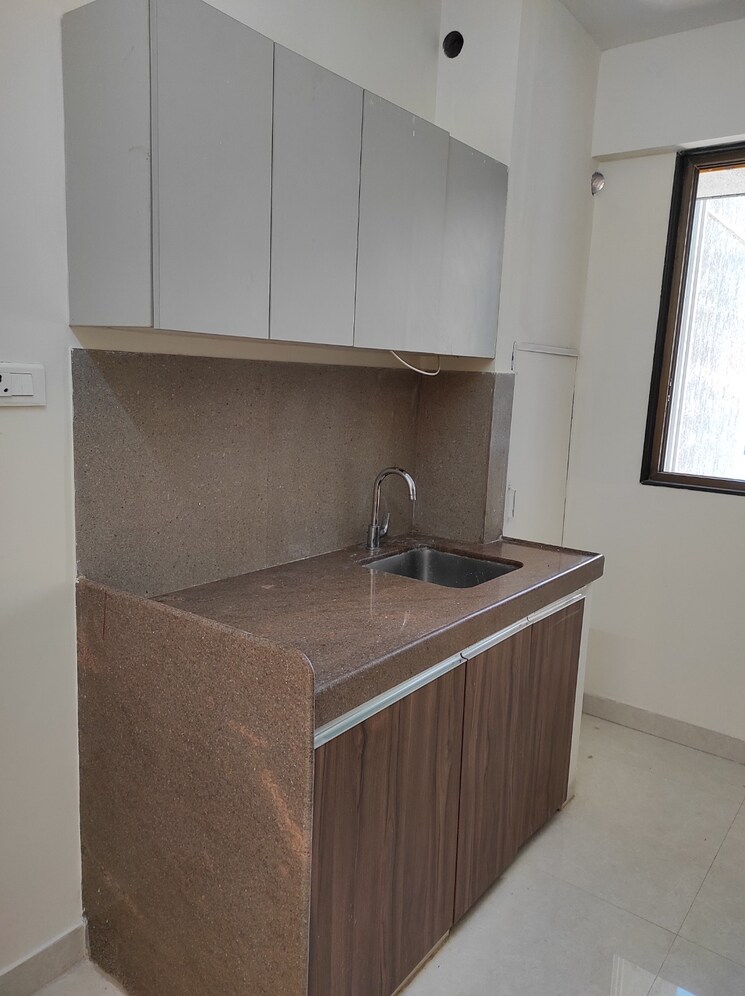 Bathroom, bhandup west 2 Bedroom 630 Sq.Ft. Apartment In Bhandup West Mumbai 9277381